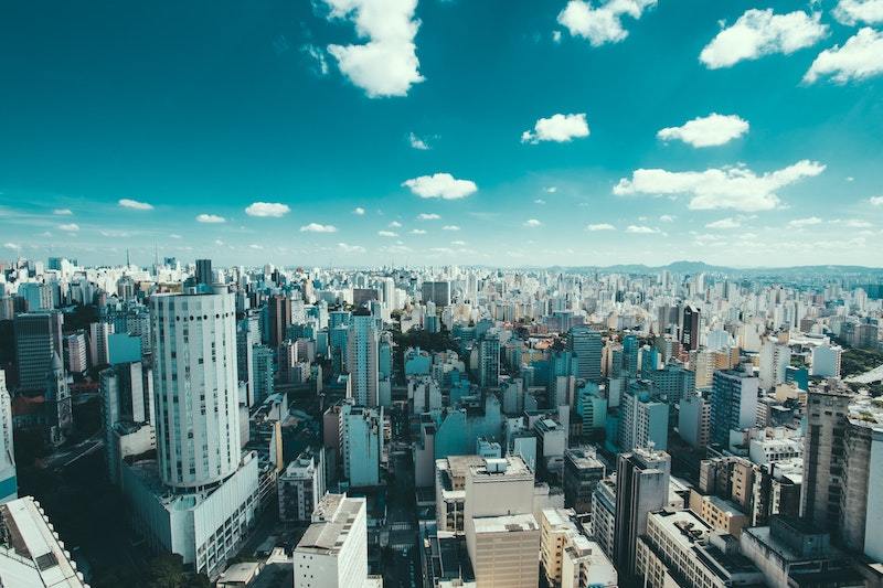 中国城填有五千万套空置房