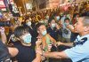 6.21香港反送中运动,便衣警察混入人群使坏被示威民众认出!