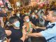 6.21香港反送中运动,便衣警察混入人群使坏被示威民众认出!