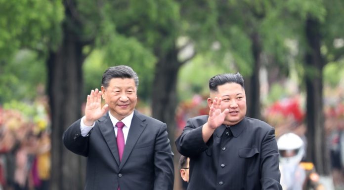 世界上最穷的国家,却搞出全世界最奢华的外交场面