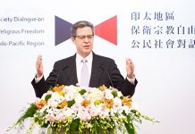 美国宗教自由大使布朗贝克:中国政府已经对信仰宣战,这种反信仰战争不会取胜的!