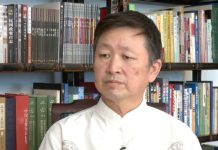 章立凡:集中所有权力就得承担所有责任
