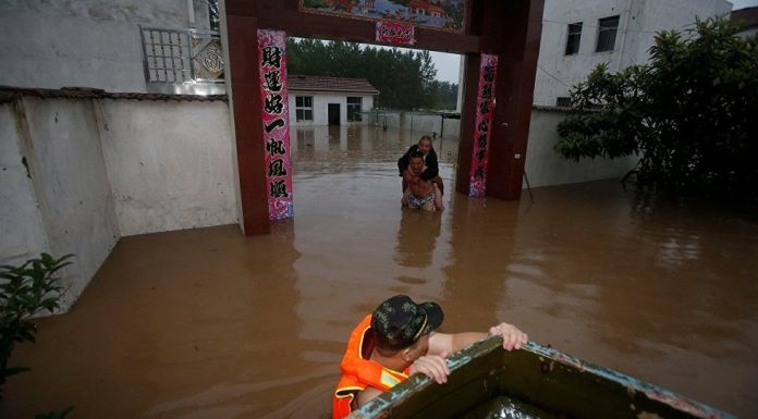 中国大江南北暴雨洪灾还有继续恶化的趋势,珠江流域可能发生暴雨洪水!