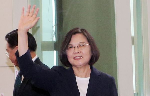 台湾总统 蔡英文今日离开纽约,启程访问四个加勒比海邦交国!