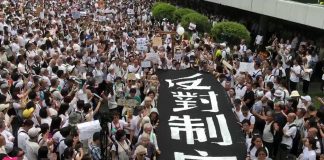 中国内忧外患,看习近平与中共的应对措施与结局
