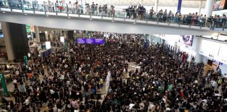 有人预言:香港反送中既像一场民主革命,但更像是一场即将爆发的灾难