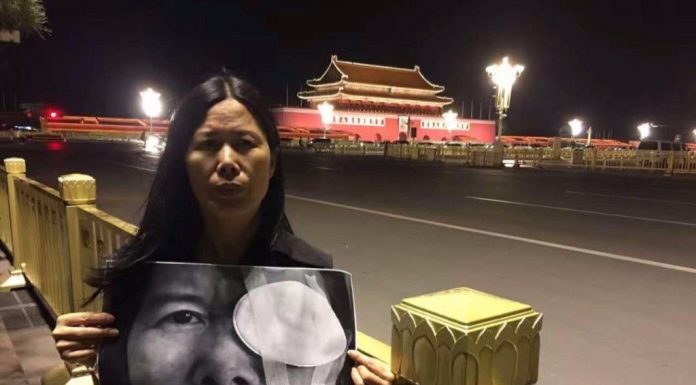 【请关注李小玲】广东异议人士李小玲在医院治疗期间受警员威胁
