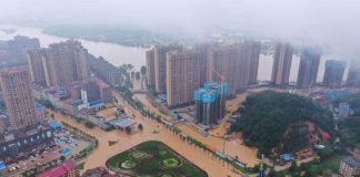 邱家军:湘江决堤,不见官兵不见习!为何不救人?人民子弟兵在哪?