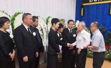 博讯:李鹏幼子李小勇涉刑事重案逃亡多年,高层特批回国为父奔丧
