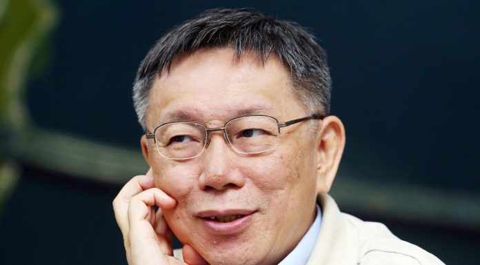 柯文哲访问上海前说:大陆经济成绩值得肯定,但政治进步落差太大!