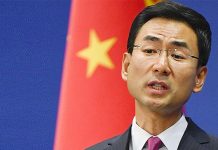 中共外交部对脸书推特删号明知故问:为什么中国官媒介绍的就一定是错误呢?