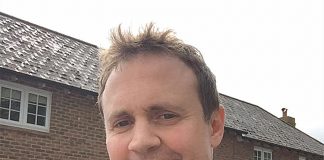英议员:該給香港人完整的英國國籍,提供他們與北京對峙時的保證