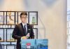 中共官媒《环球时报》称英驻港领馆雇员是因嫖妓被拘,你信吗?