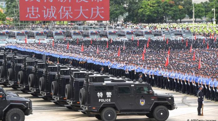 评论:对香港动用军队的代价