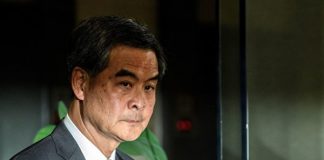 梁振英写信阻止英国议员挺港,被英议员公开骂他发流氓信