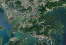 美国卫星监测到,约200辆武警军车调到深圳,已集结于体育场内