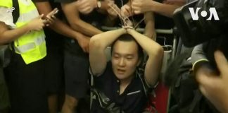 这个企图在香港闹事的卧底,已被中共官媒当英雄典范