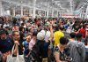 美国costco店在上海开业被抢购,只因商品质量好、价格便宜:茅台329元/瓶,烤鸡4.99元/只、牛仔裤18.99元/条