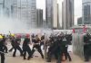 深圳公安举行了“亮剑”夏季大练兵,把讨薪农民工当假想敌,上万名警力海陆空模拟维稳