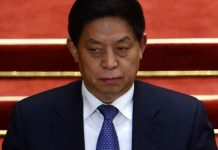 当代国际小丑:中共首席太监栗战书