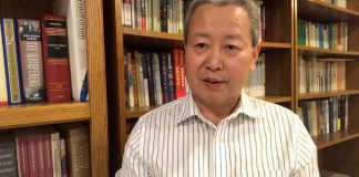 夏业良:“超人”李嘉诚的人生奥秘(上)