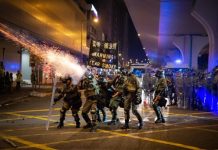中国观察:中共欲制造更大风暴! 中共异常恐惧百万港人觉醒
