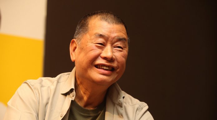 香港商报:答应五大诉求不可能,若双普选,黎智英必然当特首