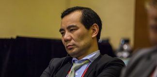 邱家军:吴小晖被中共虚拟债主连根拔除