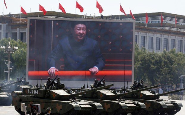 海风:习近平国庆阅兵十大尴尬