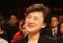 当代国际小丑:“污名黑妖”董倩