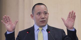 向松祚: 谁是掐住中国经济腾飞的黑手?中共体制限制百万亿资产证券化