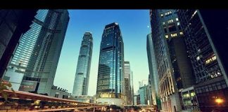 中国观察:美国重拳出击推出香港人权法惩罚恶警 李嘉诚要和中共摊牌