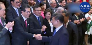【經典回顧】習近平訪港時當著高官面拒絕握手「羞辱」梁振英?