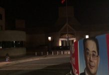 洋访民王春燕:你不给我说法,我就给你一个说法。老娘就在大使馆安营扎寨了!