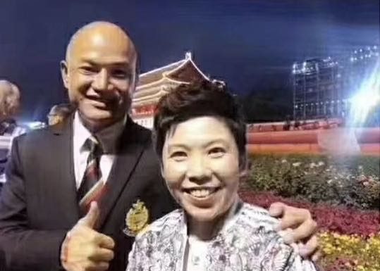 当代国际小丑:“败家冠军”邓亚萍