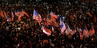 黄之锋 :美国香港人权民主法案通过后,对黑警的清算亦即将来临