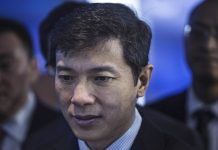 正传媒:马云和马化腾之后 李彦宏卸任百度要职 中共开始全面去私营化