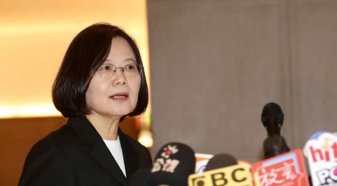 新唐人:美國參議院通過「台北法案」 蔡英文:這法案用行動來支持台灣的國際參與