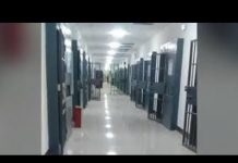 中国观察:亲历新疆集中营 不出所料 里面非常恐怖