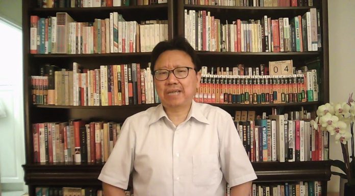 陈破空:习近平大阅兵白忙了,满屏尽赞朱胡温!朱却以另一种方式亮相