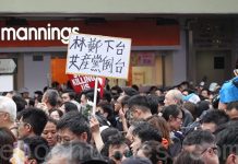 方砖:香港为何变成这样,谁是幕后黑手,一场玩砸的政治秀