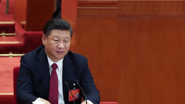 美国之音:四中全会落幕,无惊奇有看点?习近平执政七年,给中国带来什么?
