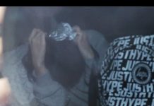 中国观察:向心夫妇咬定不认识王立强 台反间谍机构拿出其与王立强酒桌合影,向心真名向念心,联系直通习办
