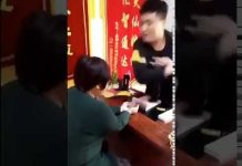 新高地TV:天下无奇不有,脑子进水了,出钱请人打耳光,病好了!