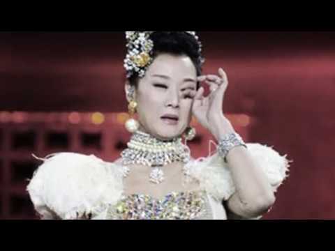 新唐人:江泽民情妇宋祖英近日被双重调查 曾庆红胞弟被约谈