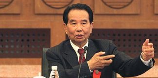 中国观察:王立强案牵出吴官正薄熙来家族 党媒称向心也是诈骗犯 台湾掀起政坛风暴