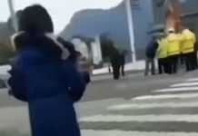 新高地TV:广元市摩的司机吴某一怒之下持刀连捅三名交警