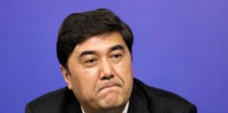 夏业良:维族高官被判无期/反抗中共专制亟需合力