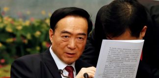 民调显示:有人说,陈全国在新疆迫害人权把习近平害惨了! 对于这个观点,只有3%的网友认同
