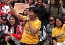 新唐人:香港印尼籍作家尤麗撰寫港人抗議文章 遭港警拘押和遣返